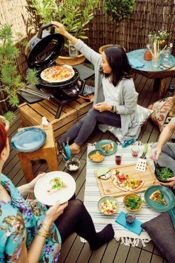 Outdoorchef Minichef 420 G Gas Tischgrill -Grillen Im Freien 18 128 05 18 128 06 P 420 G MINICHEF view2 amb