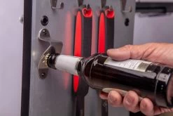 Grillfürst G210E 2-Brenner Gasgrill Mit Hochtemperaturbrenner Und Edelstahl Rosten -Grillen Im Freien Grillfuerst Gasgrill G210E Flaschenoeffner