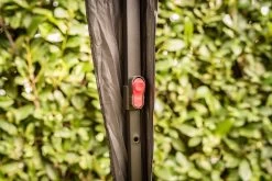 Grillfürst Pop-Up Pavillon / Grillpavillon / Gartenpavillon / Grillzelt 3x3m -Grillen Im Freien Grillfuerst Pavillon Arretierung 1