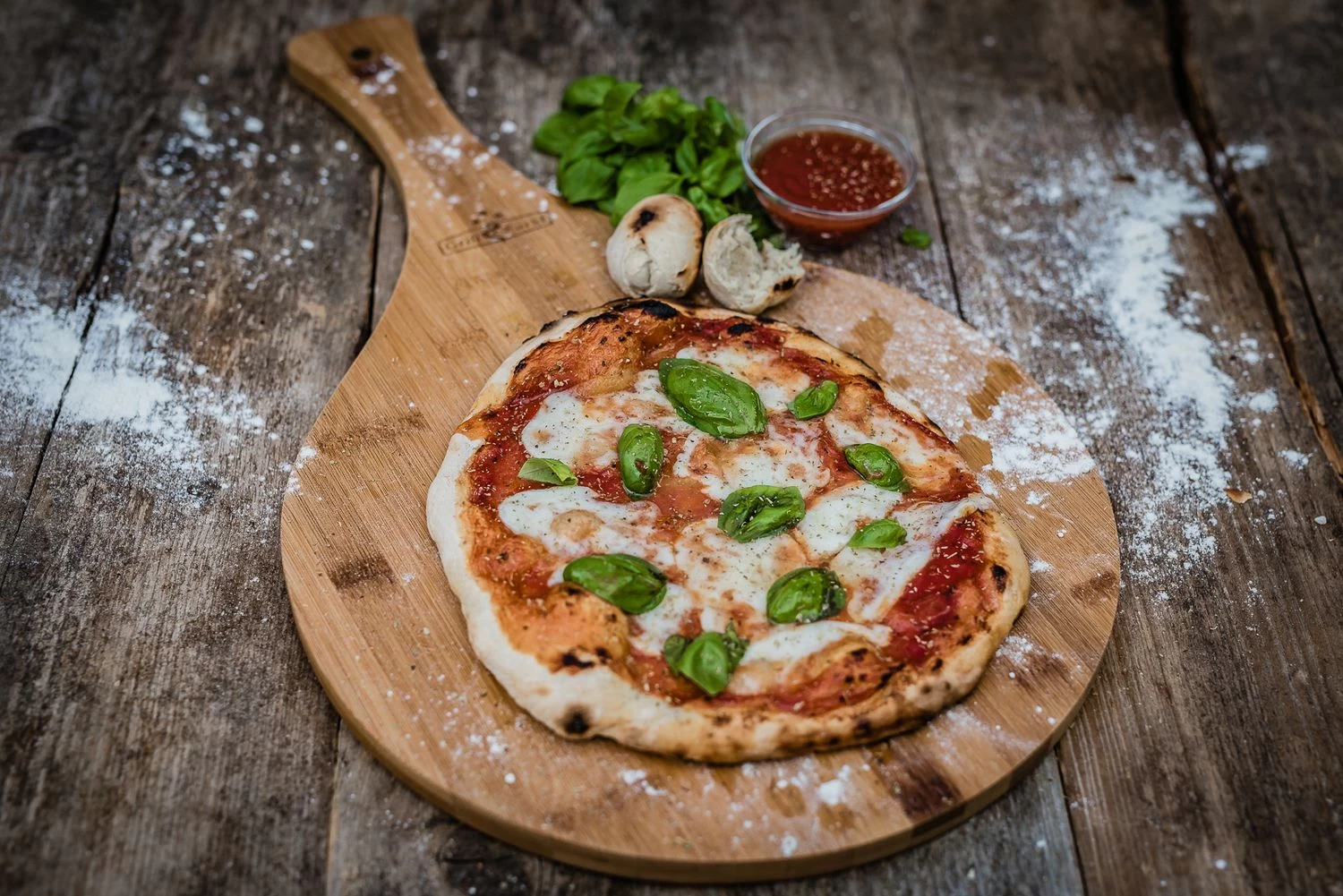 Grillfürst Pizzabrett Bambusholz 4 Grillfürst Pizzabrett Bambusholz – Bild 2