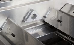 Napoleon Luxus Outdoor Küche Oasis 400 Mit Prestige Pro 825 Edelstahl Einbaugrill Ohne Vordefinierte Arbeitsplatte -Grillen Im Freien Napoleon Prestige PRO Sear Plates Flammenverteiler