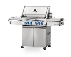 Napoleon Prestige Pro 500-3 Edelstahl Gasgrill Inkl. Drehspieß - Modell 2023 - SMART Deal Inkl. Grillfürst Grill Control -Grillen Im Freien Napoleon Prestige Pro 500 seitlich 01