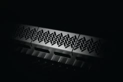 Napoleon Rogue SE 625 Gasgrill, Schwarz Mit Gussrosten, Sizzle Zone Und Heckbrenner - Modell 2023 -Grillen Im Freien Napoleon Rogue SE Backburner Heckbrenner