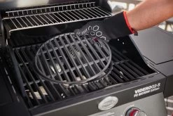 Rösle Videro G2-S VARIO+ Schwarz Gasgrill - FC Bayern Edition - Inkl. FC Bayern Abdeckhaube Und Grillbürste -Grillen Im Freien Roesle Videro G2 S Vario Grillrost FC Bayern Edition