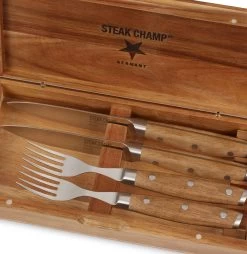Steak Champ Gourmet Steakbesteck Set: 2 Steakmesser Und 2 Gabeln -Grillen Im Freien Steak Champ Gourmet Messerset Holzbox Aufbewahrung 101059