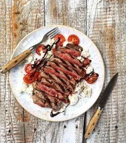 Steak Champ Gourmet Steakbesteck Set: 2 Steakmesser Und 2 Gabeln -Grillen Im Freien Steak Champ Gourmet Messerset Steak Teller 101059