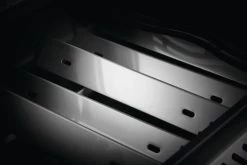 Napoleon Rogue SE 625 Gasgrill, Schwarz Mit Gussrosten, Sizzle Zone Und Heckbrenner - Modell 2023 -Grillen Im Freien napoleon rogue gasgrill brennerabdeackungen sear plates