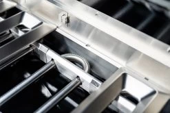 Outdoorchef Dualchef 425 G BZ Gasgrill Mit Blazing Zone Infrarotbrenner + DGS Gusseisen Grillrost 2 Stk.+ DGS Gemüse Grillrost 2 Stk. -Grillen Im Freien outdoorchef dualchef 425 g edelstahl brenner 18 700 16